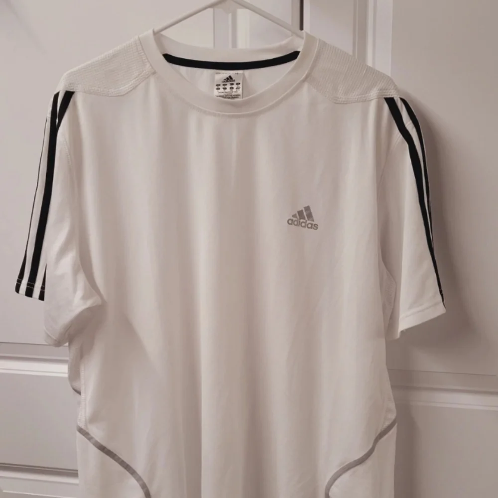 Adidas Response Shirt Men's Size: XL Nice Short Sleeve